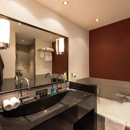 Htel Serviced Apartment *
